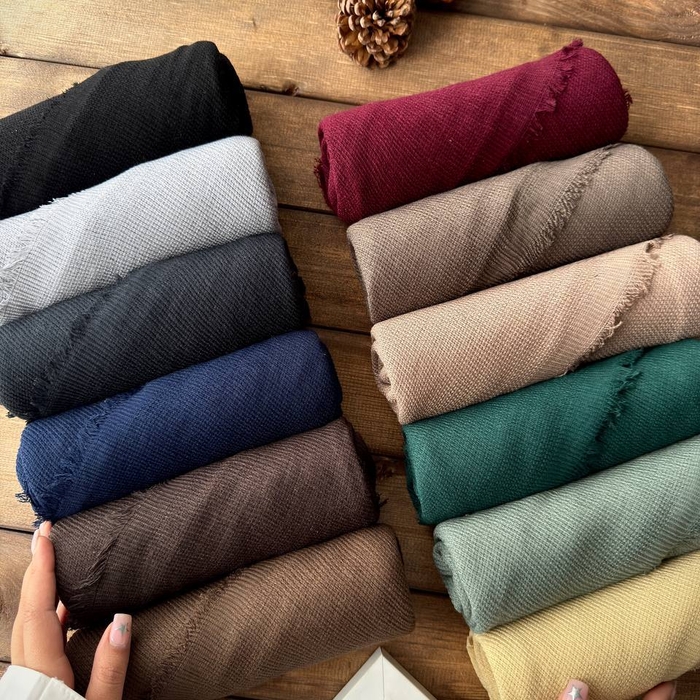 شال پاییزی دور ریش