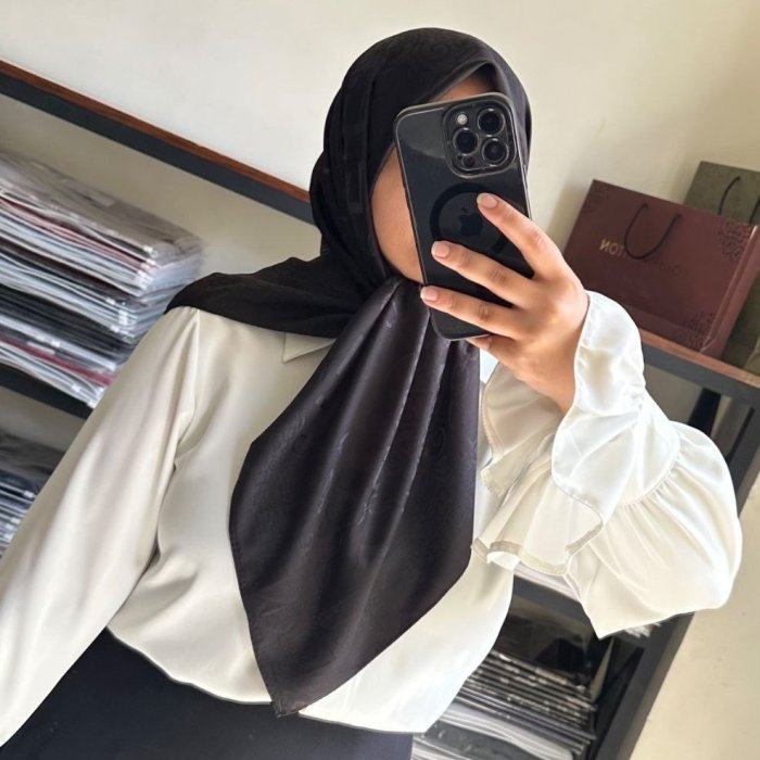روسری_ابریشم یونیک
