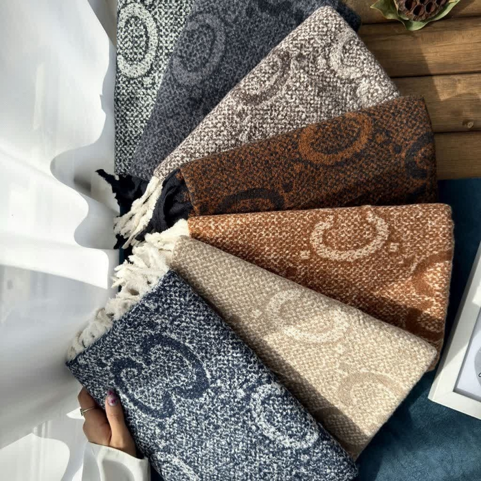 شال موهر حوله‌ایی